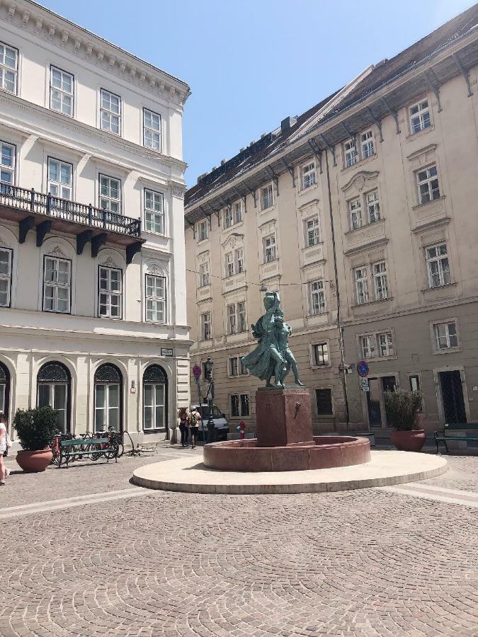 Feherhajo 12-14 Budapest Ngoại thất bức ảnh